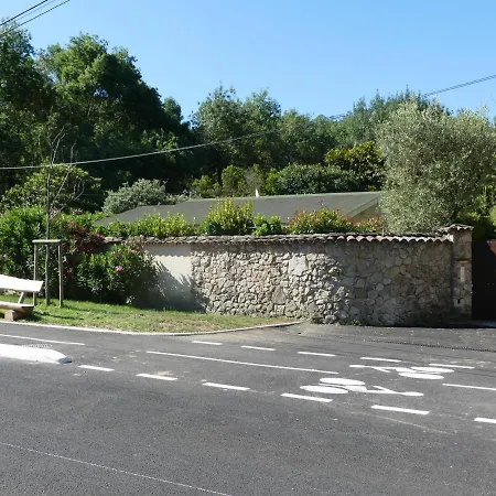 Maisonnette Au Calme Et Proche Holiday home *